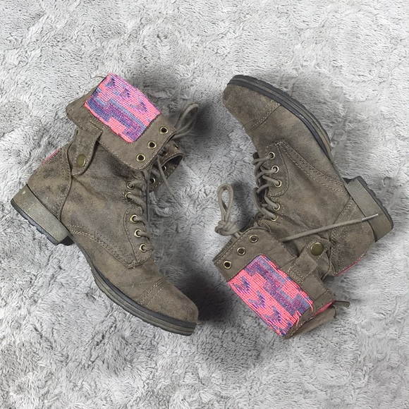 JustFab Shoes - 🌸Buy 1 Get 1 Free! JustFab Honna Boots Lace Faux